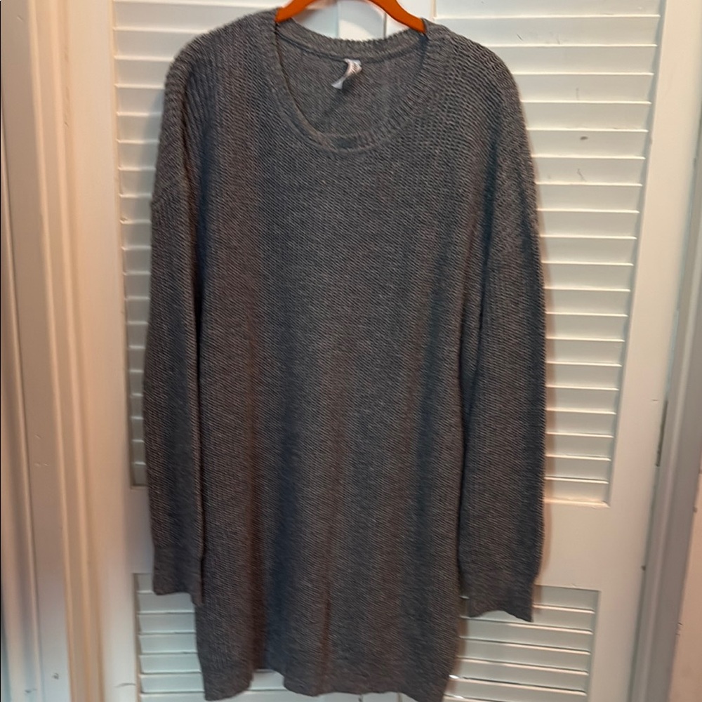 Tickled Teal Gray Tunic Sweater